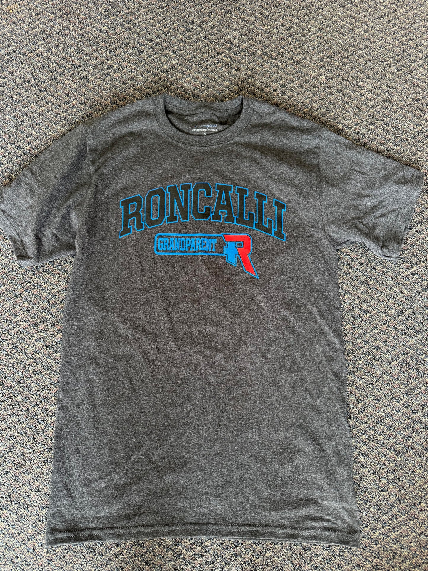 Roncalli Grandparent Tee - Charcoal